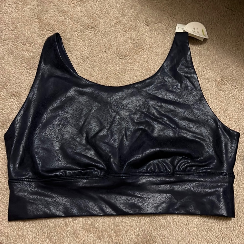 NWT. Navy Sports Bra from Aerie